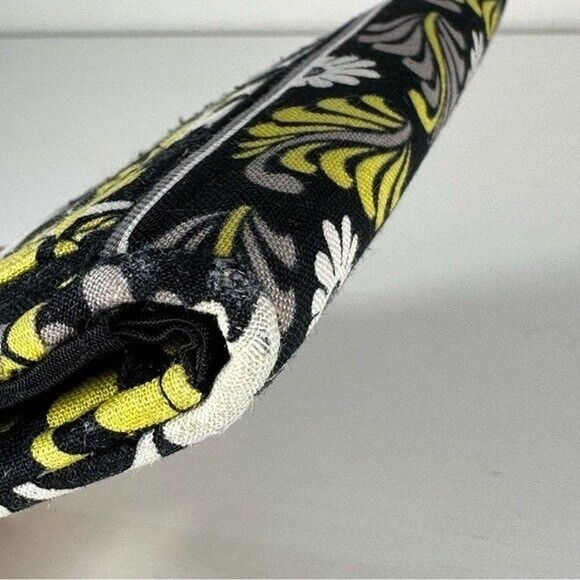 Vera Bradley Baroque Snappy Wallet Medium Snap Slim Bi-Fold Organizer With Wear - Picture 10 of 13